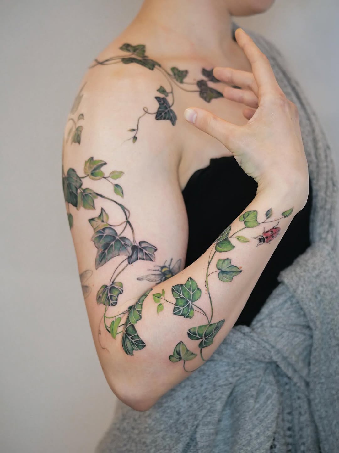 Elegant Ivy Tattoos Embrace Nature’s Beauty Tattoo Design