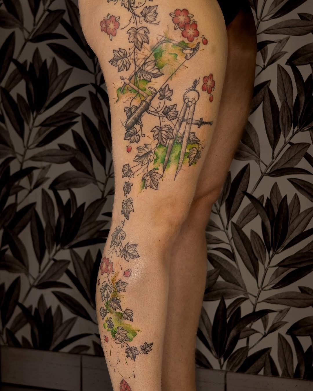 Vibrant Ivy and Flowers in Stunning Tattoo Design Tattoo Design
