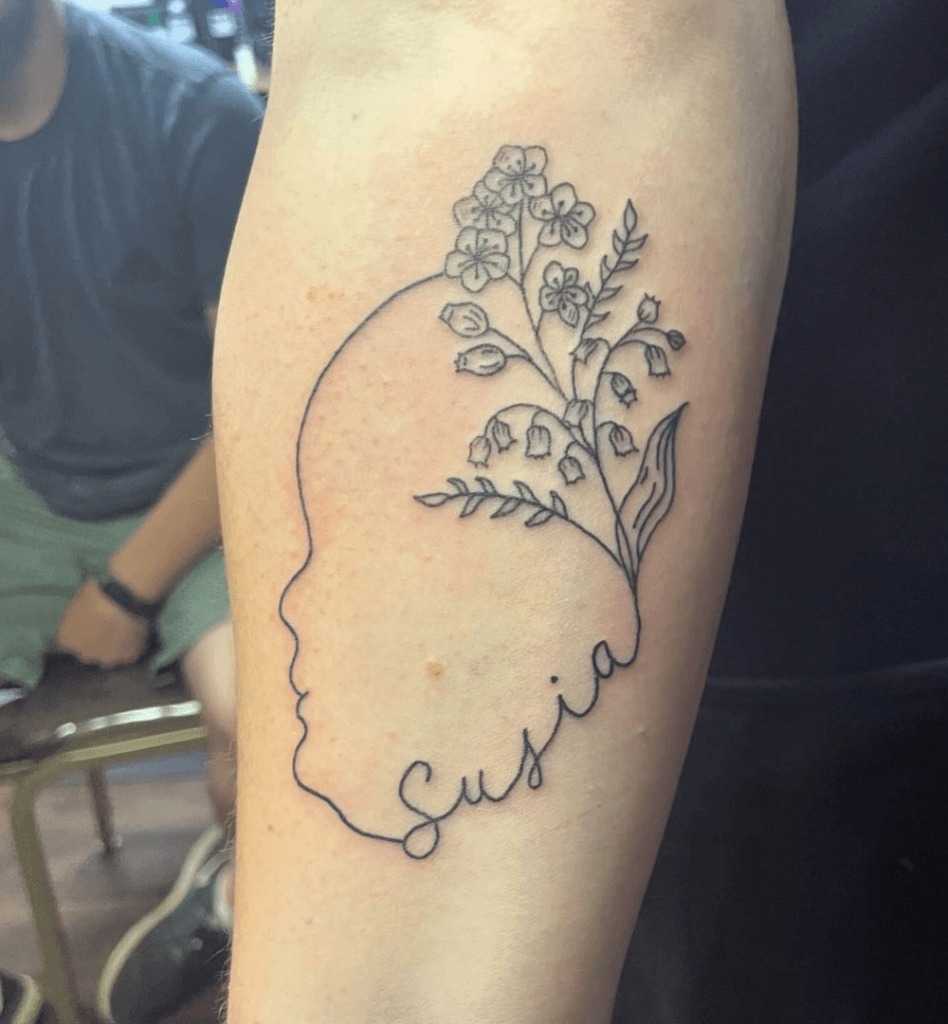 Tattoo with Winnie the Pooh, Heart-Shaped Balloon, & Name Tattoo Design