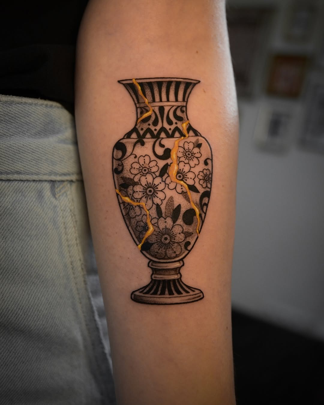 Artistry of Kintsugi on Skin Tattoo Design