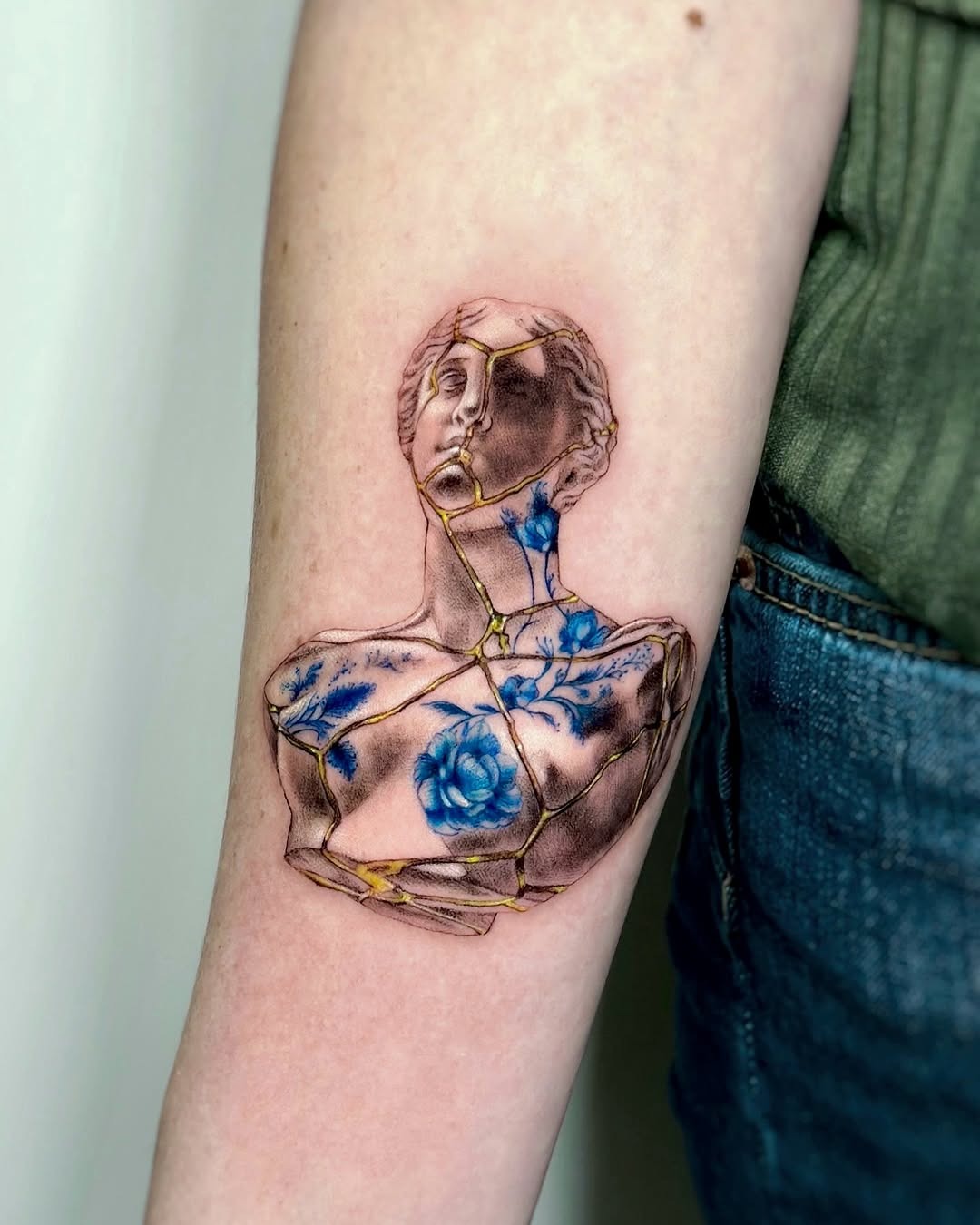 Elegant Kintsugi Tattoo on Classical Sculpture Tattoo Design