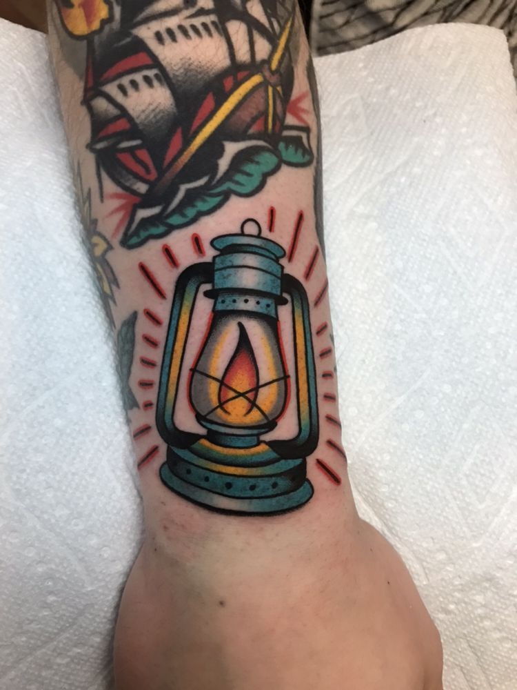 Colorful Oil Lantern in Traditional Style Tattoo Design