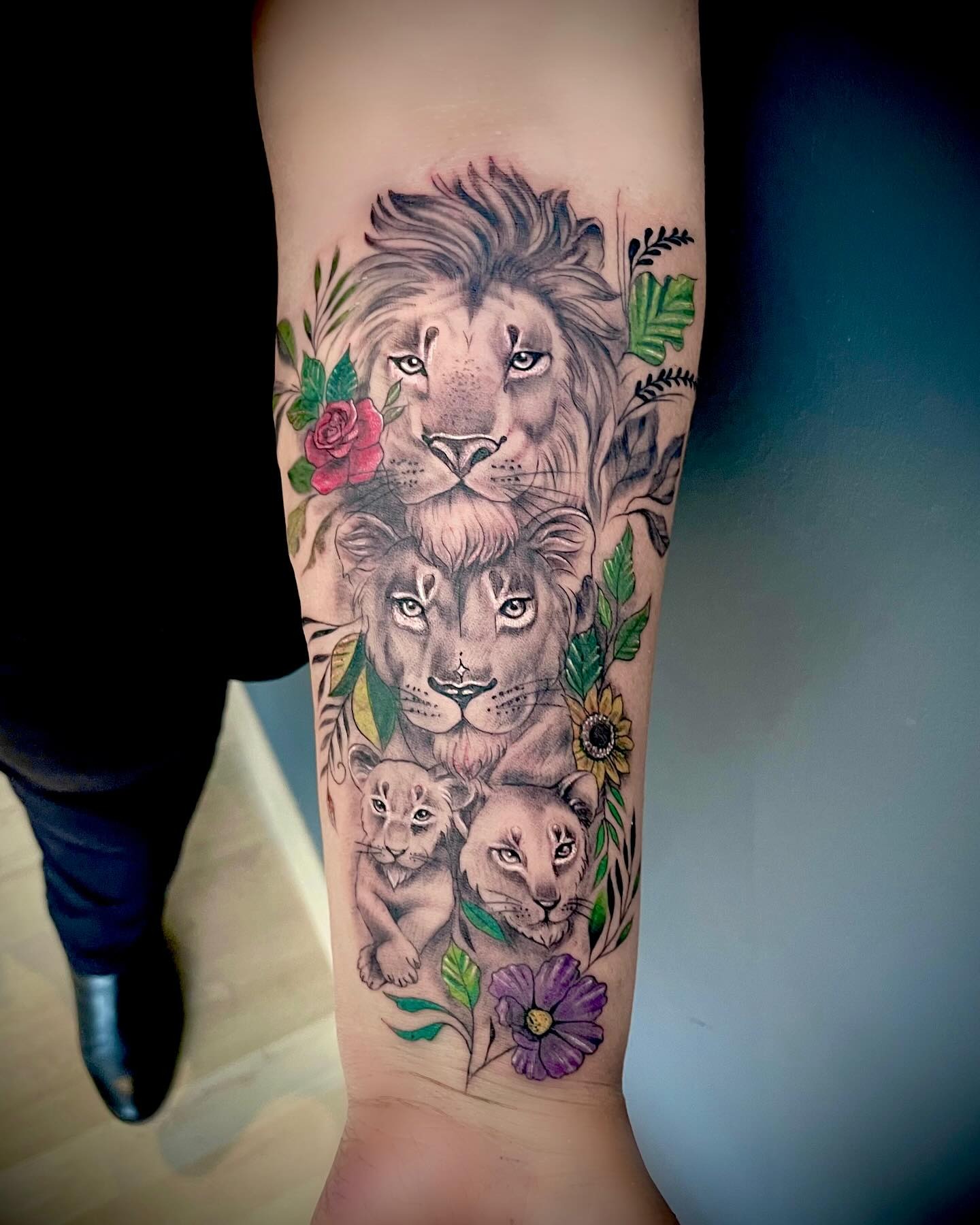 Lion Family With Floral Tribute Tattoo Tattoo Design