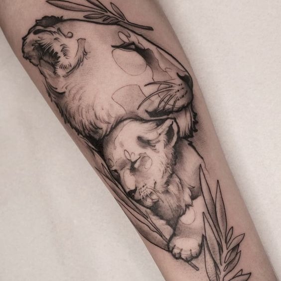 Blue Eyed Lion Face with Rose Tattoo Tattoo Design