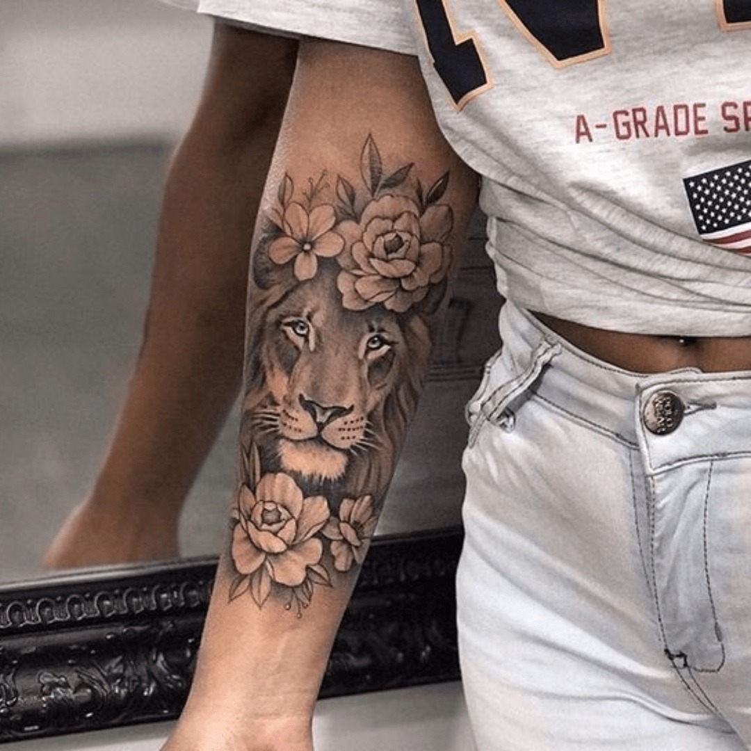 Multi Hued Watercolor Lion Head Tattoo Tattoo Design