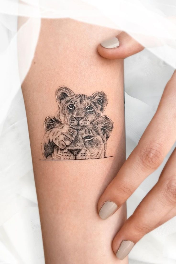 Tiny Cub Cuddle Micro Tattoo Tattoo Design