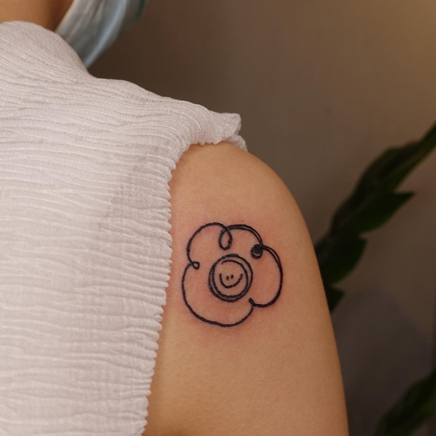 Smiley Flower Tattoo Tattoo Design