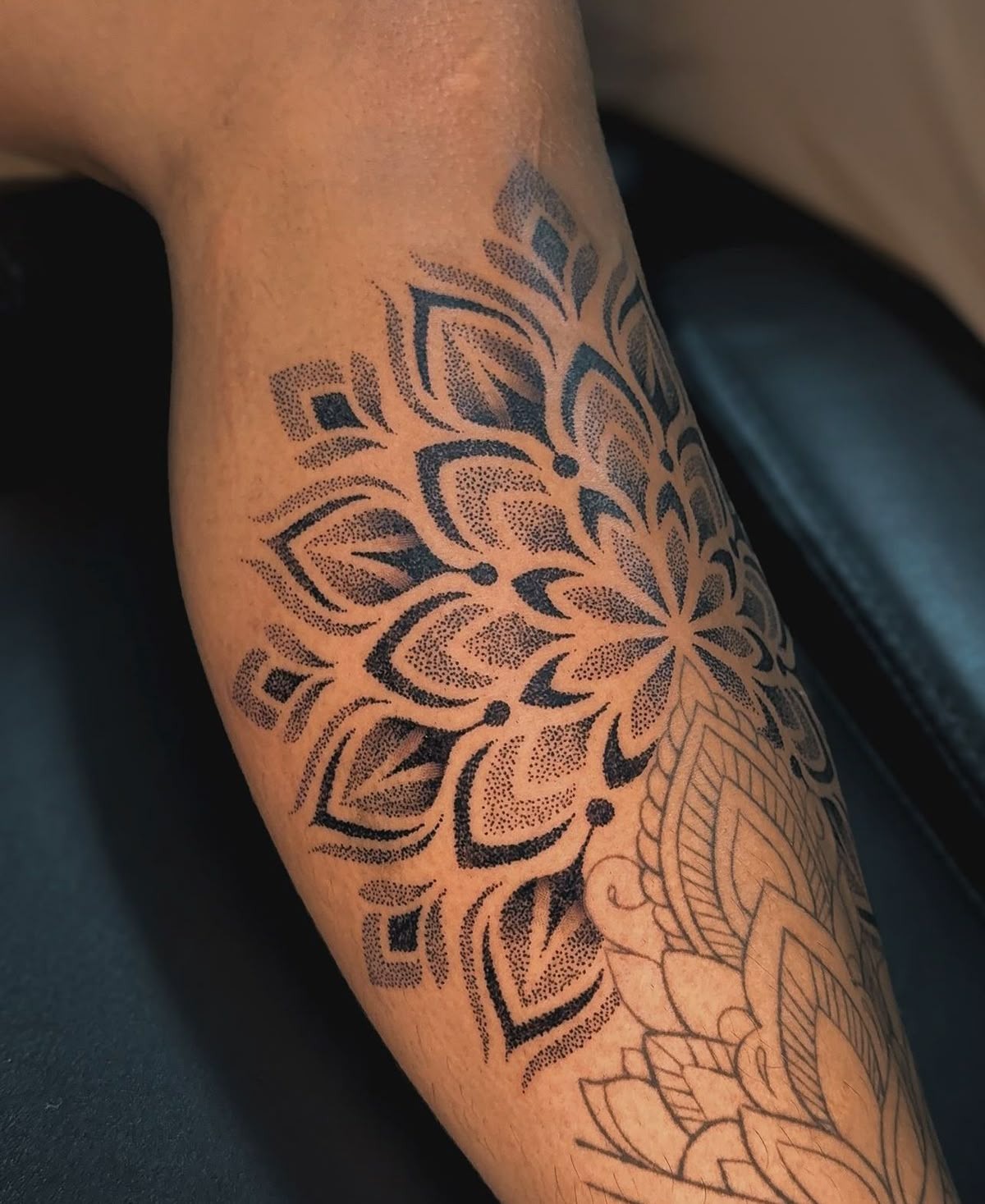Large Shoulder Lacework Tattoo Design