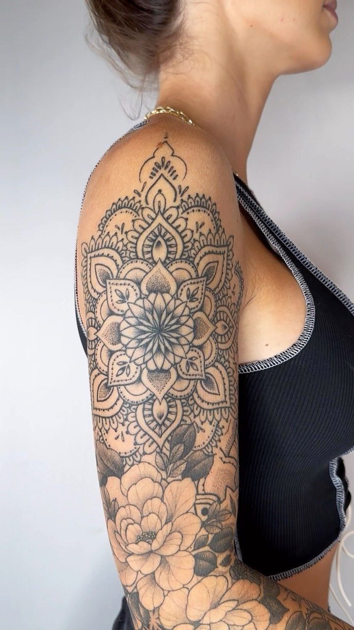Smoky Hand Extension Tattoo Design