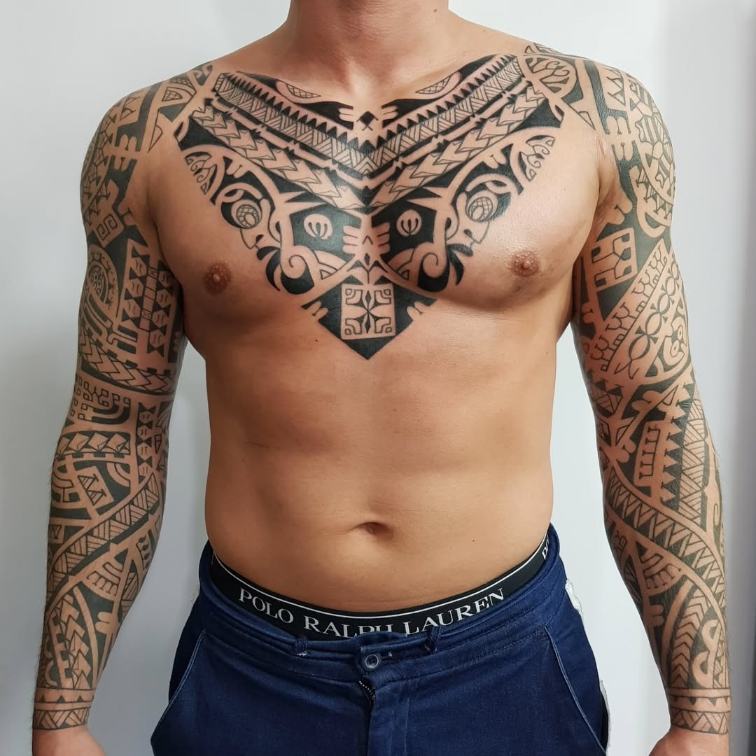 Intricate Marquesan tattoo showcasing rich heritage Tattoo Design