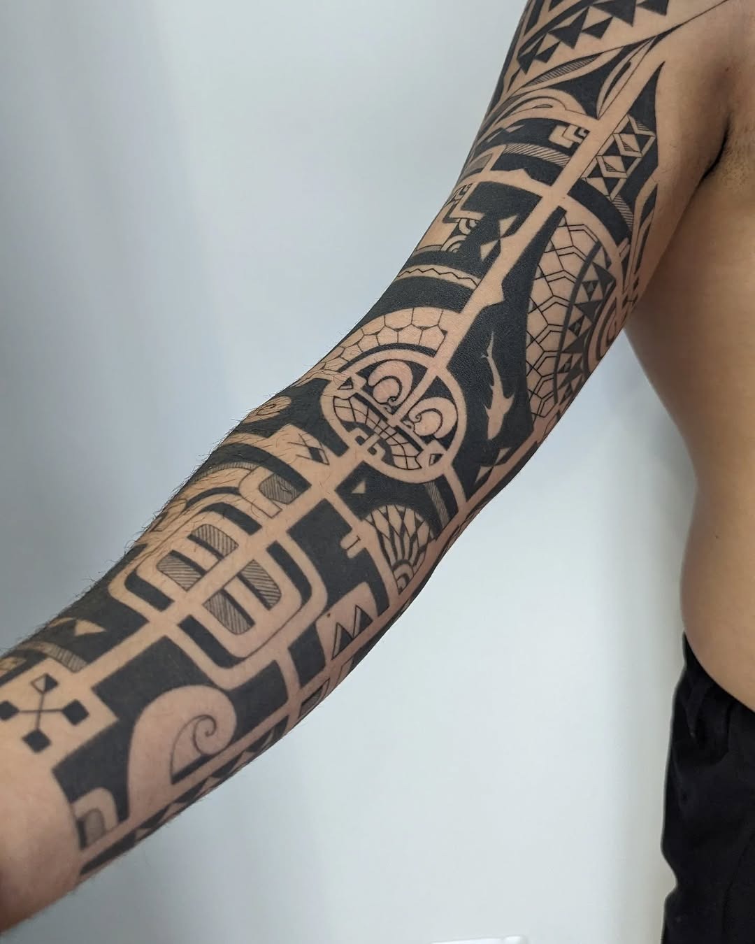 Intricate Marquesan Tattoo Symbolizing Heritage Tattoo Design