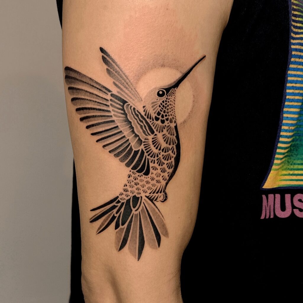 Vibrant Hummingbird Arm Tattoo Tattoo Design