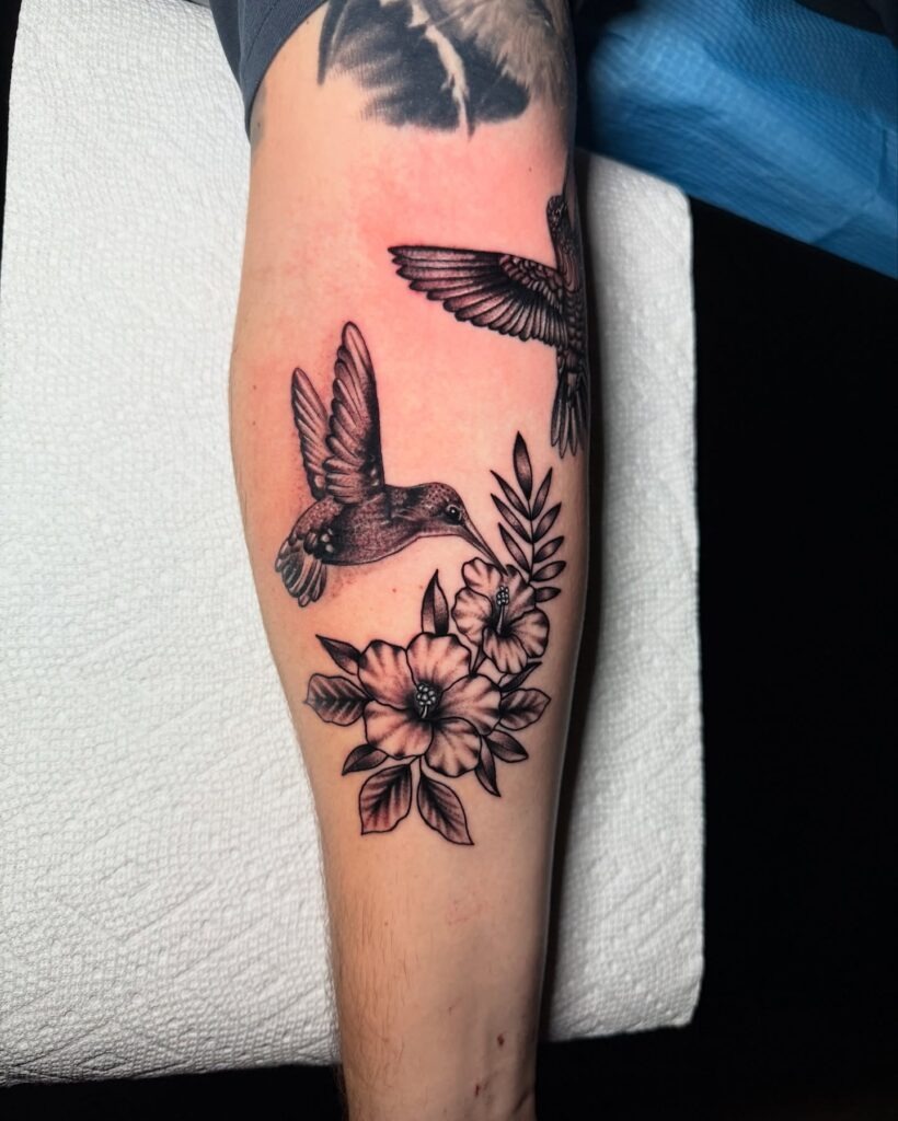 Vivid Hummingbird and Daffodil Tattoo Tattoo Design