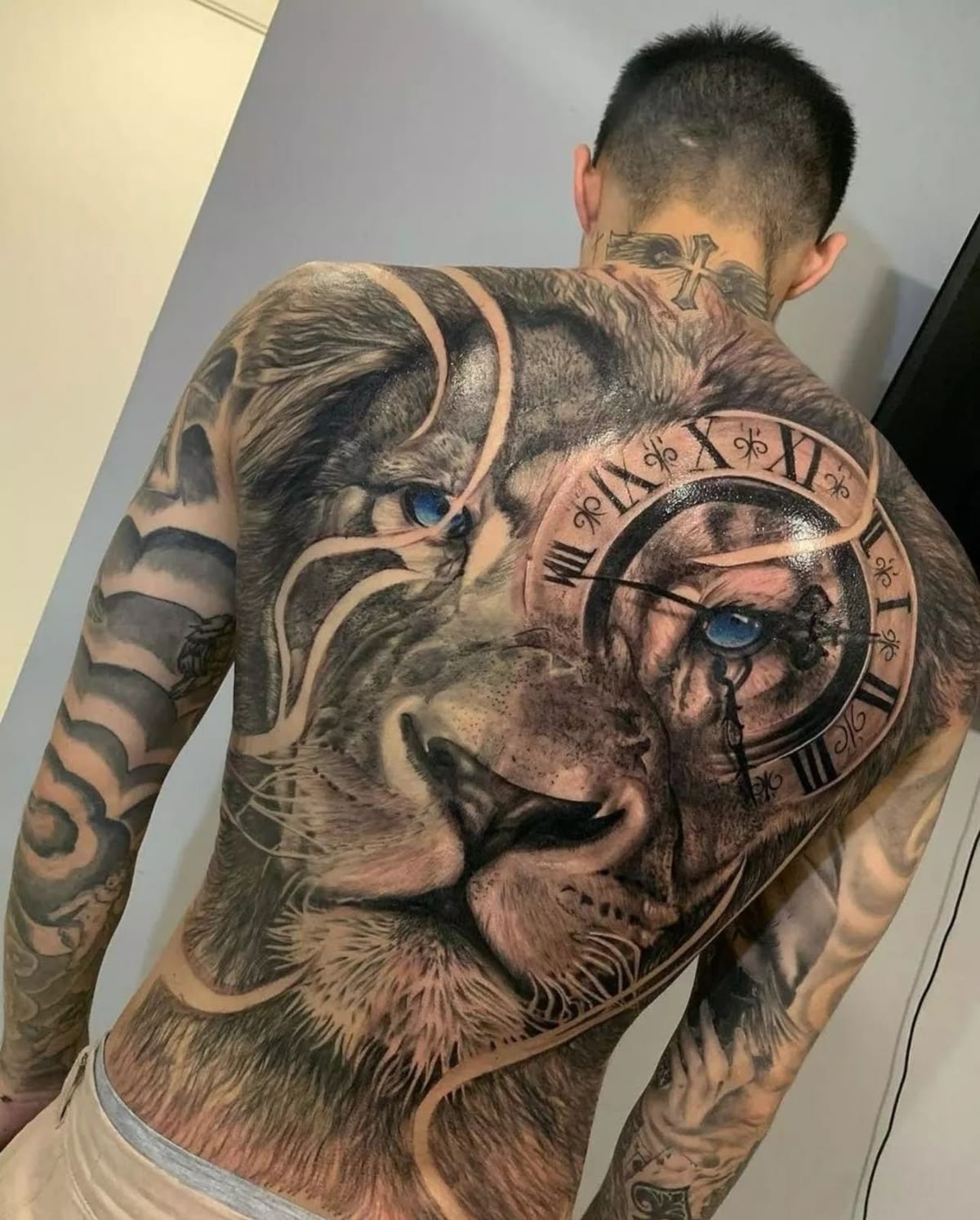 Lion and Clock Realism Back Tattoo Tattoo Design
