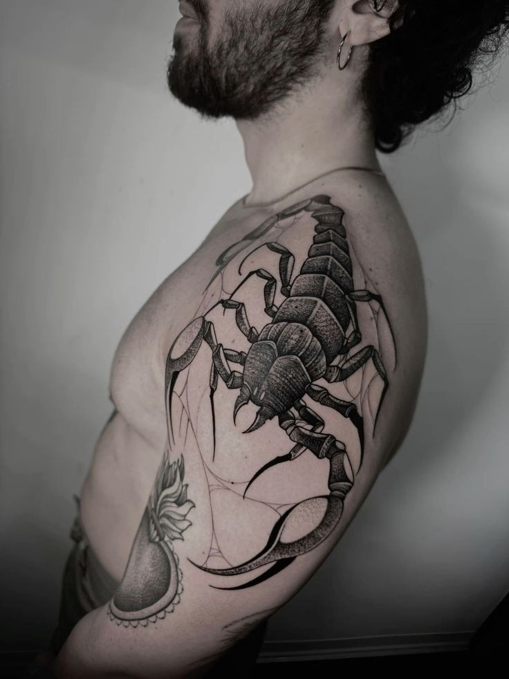 Traditional Scorpion with Red Rose Tattoo Tattoo Design