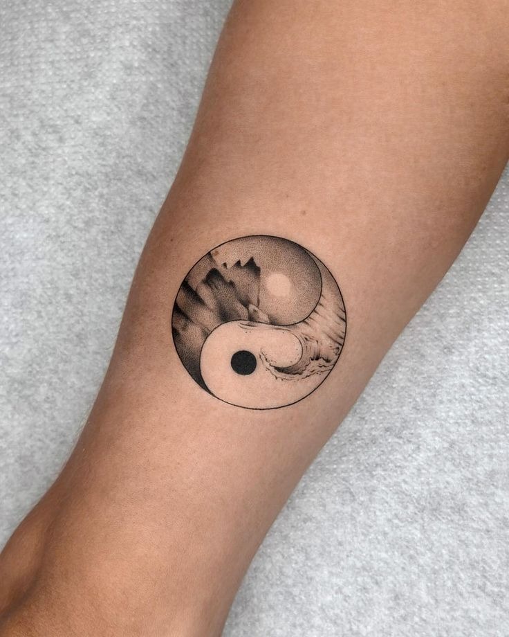 The delicately scribbled yin-yang pattern creates a design that highlights the natural landscape.
