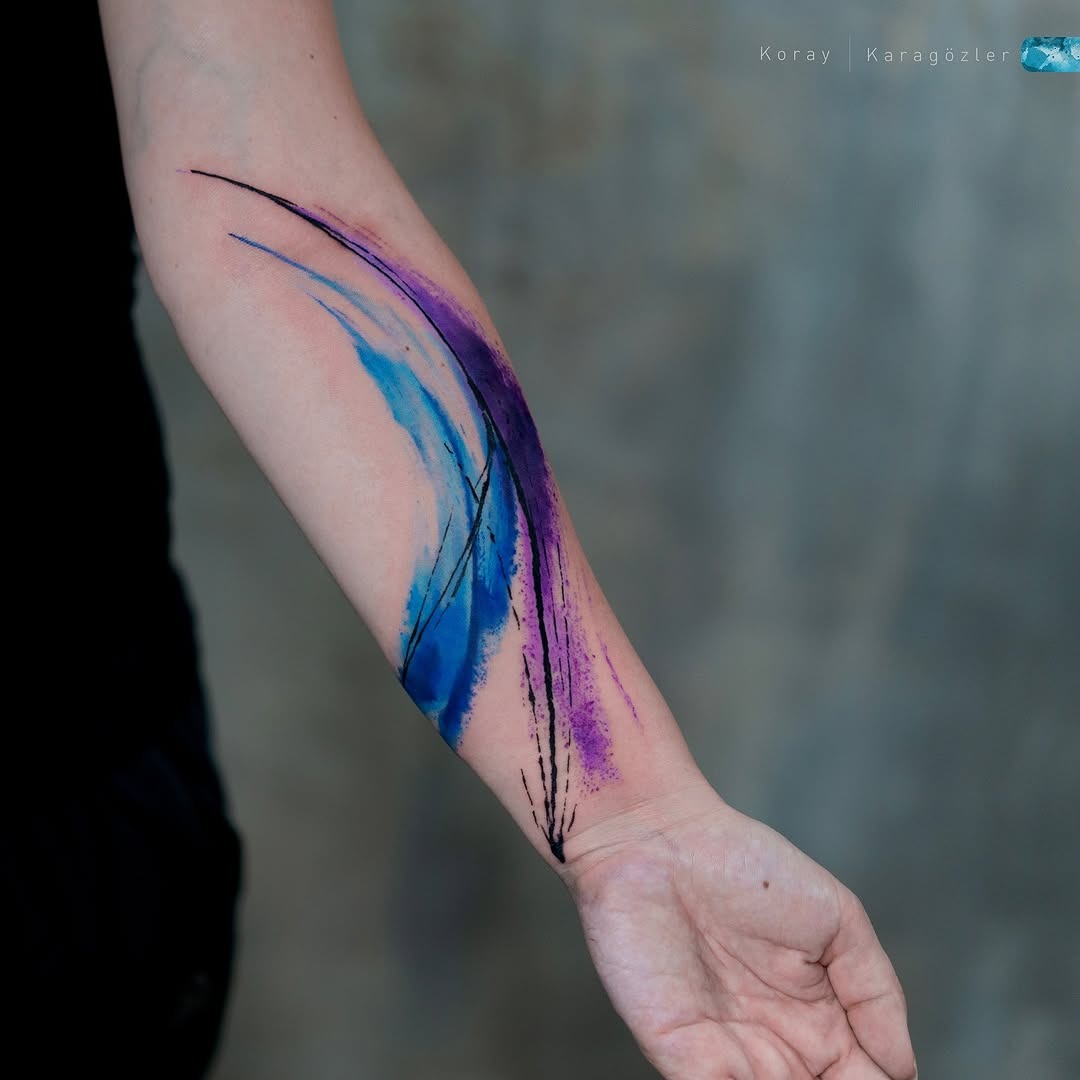 The design centers on artistic meteor inspired with imagery that reads clearly at a glance.