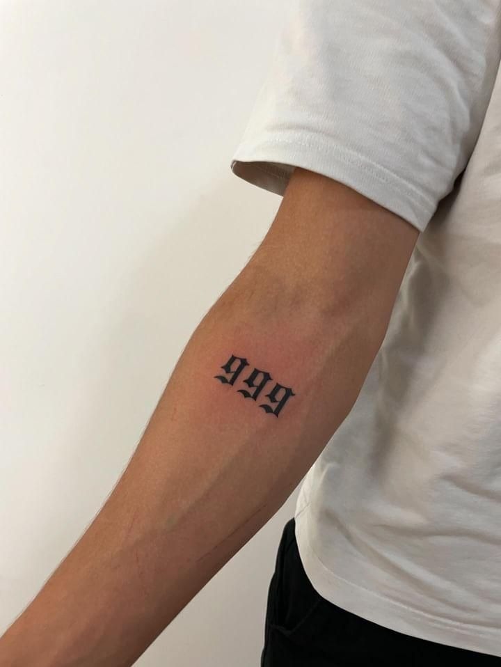 Drift Cloud 999 Cartoon Tattoo Design