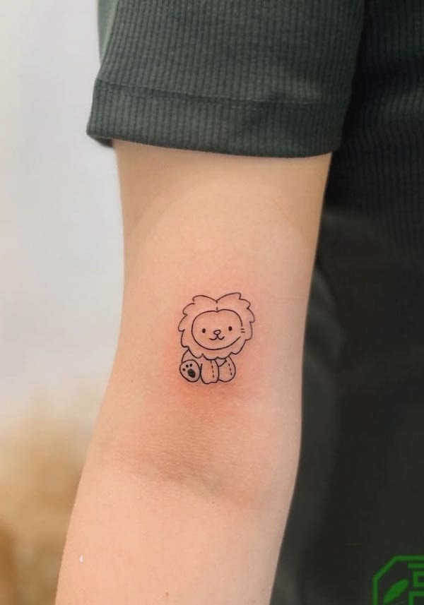 Tiny Friendly Lion Tattoo Tattoo Design