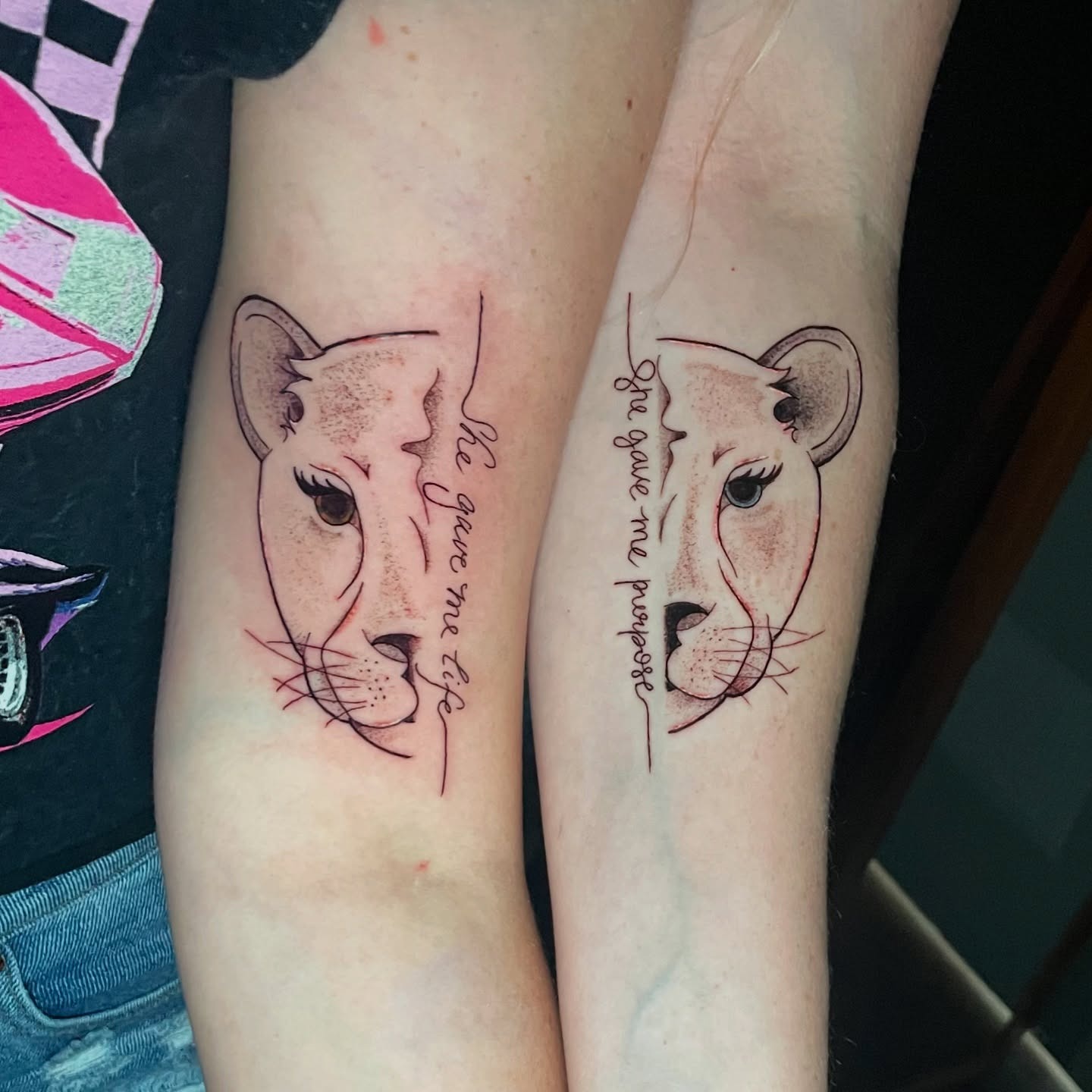 Matching Thumbprint Heart Tattoos with Personal Handwriting for Mother and Daughter Tattoo Design