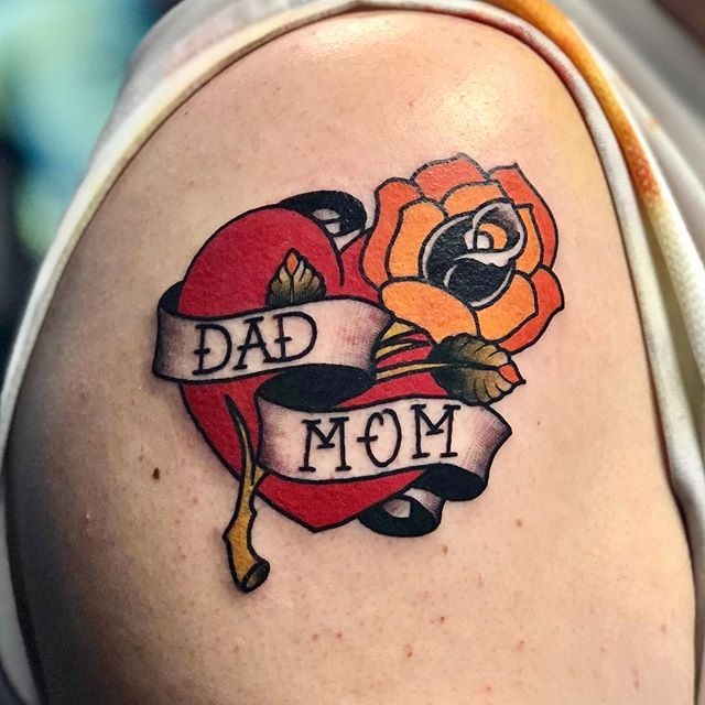 legant Scroll Mom Dad Tattoo with Shading Tattoo Design