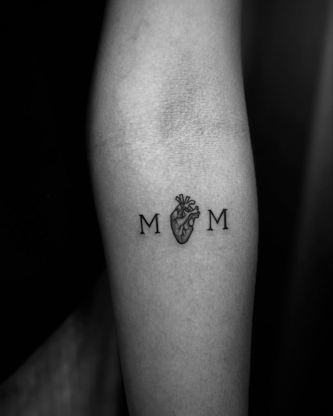 Heartfelt ink tribute to a loving mom Tattoo Design