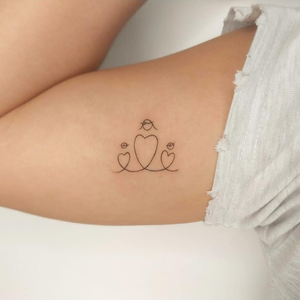 Minimalist Mother and Two Children Tattoo Tattoo Design