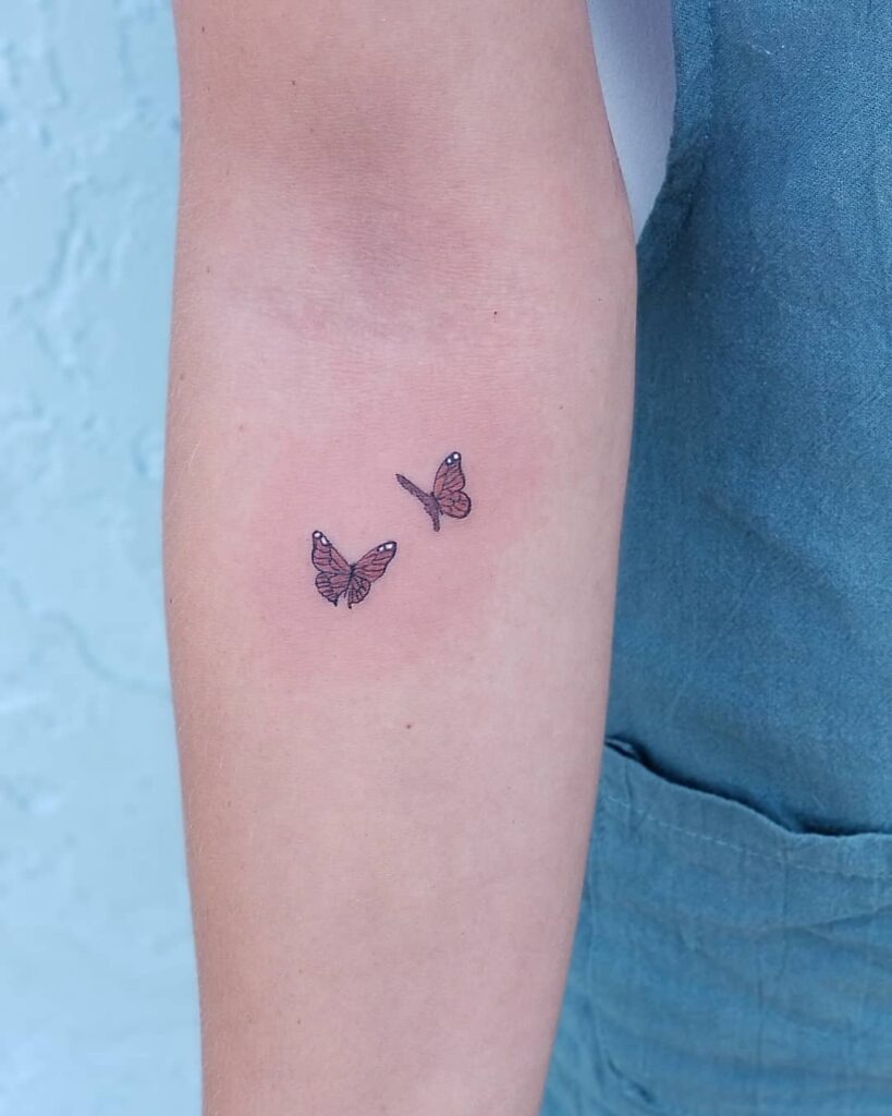 Tiny Monarch Butterfly Tattoos Tattoo Design