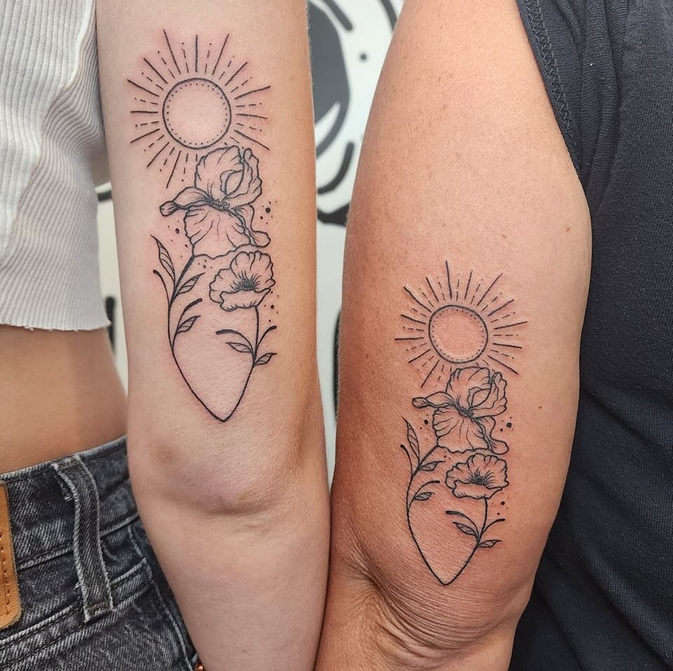 Initial Flower Mother-Daughter Tattoo Tattoo Design