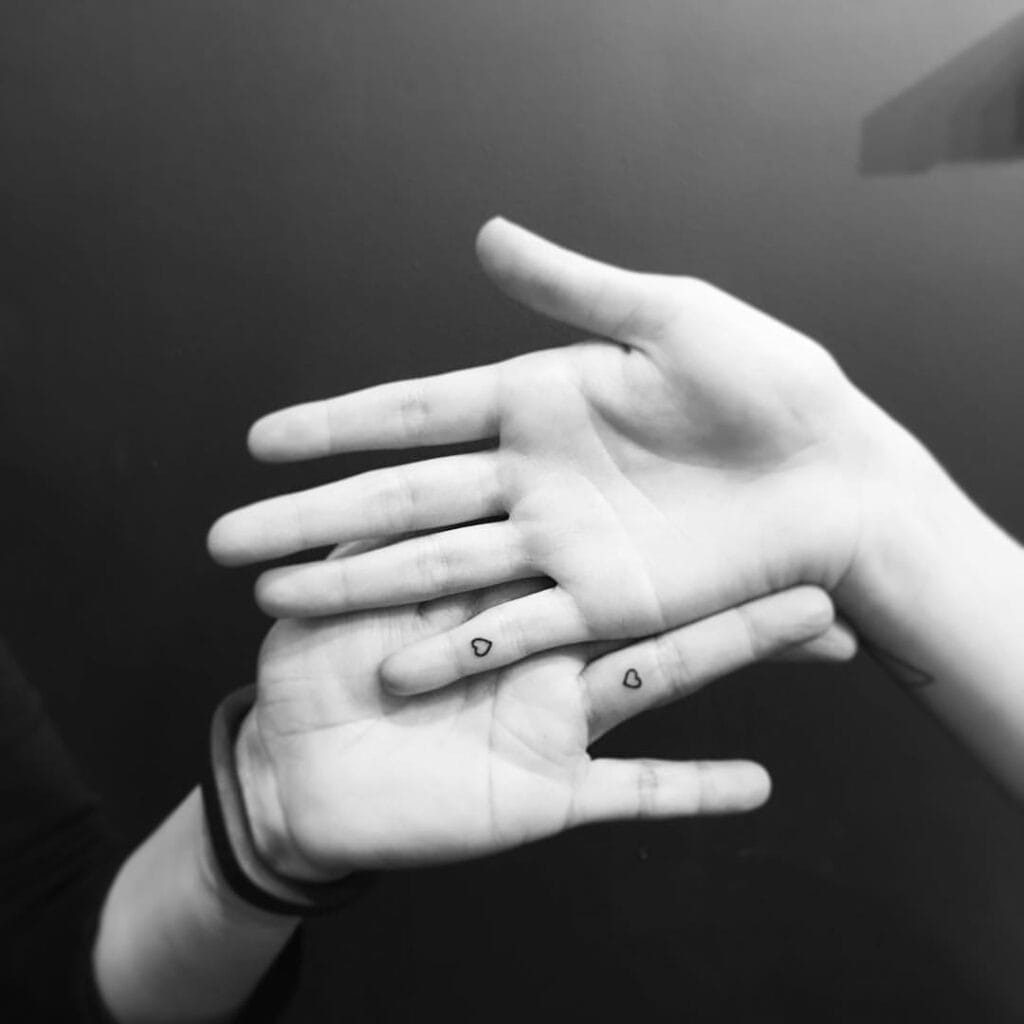 Matching Outline Heart Mother-Daughter Tattoo Tattoo Design