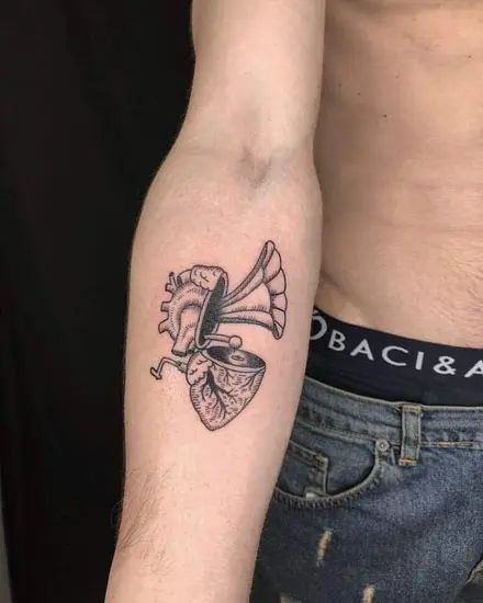Heart and Gramophone Tattoo Tattoo Design