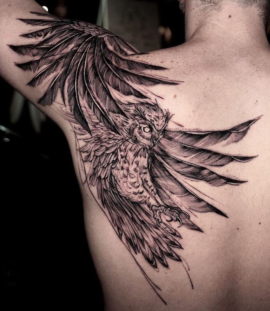 Large Flying Owl Back Tattoo Tattoo Design