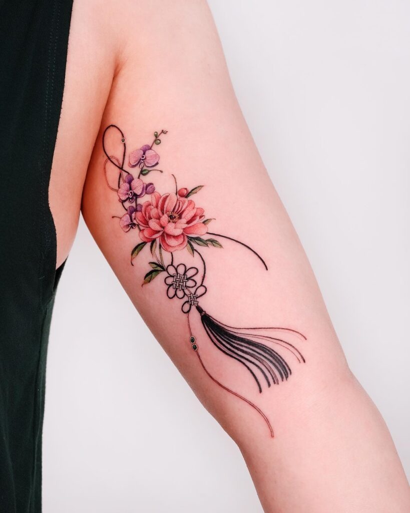 Serpent and Peony Thigh Tattoo Tattoo Design