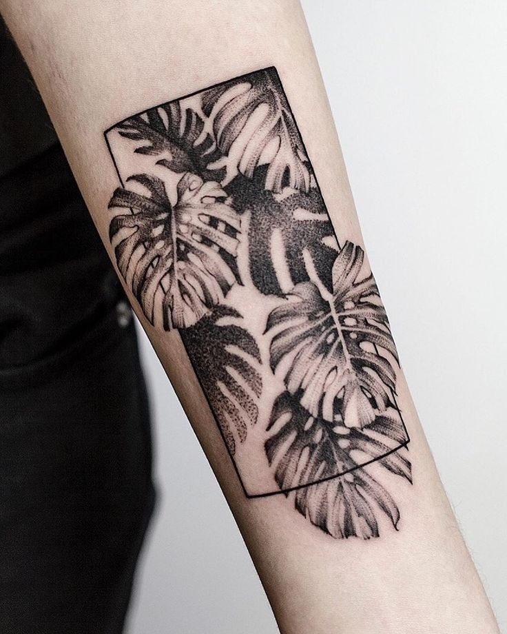 Fine line Monstera Vine Flow Tattoo Design
