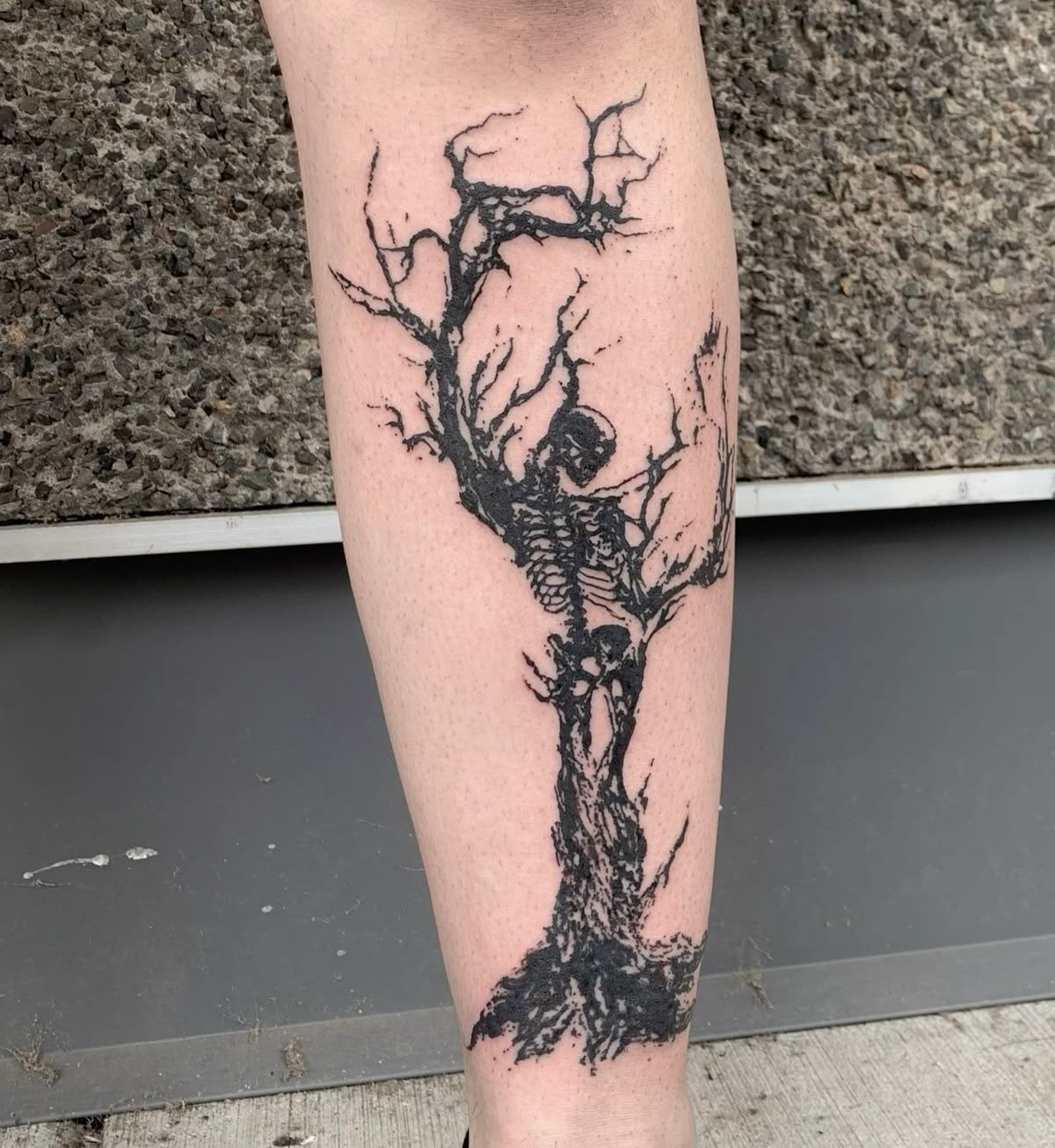 Bare Tree and Birds' Arm Tattoo Tattoo Design