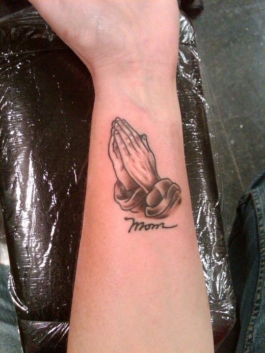 Tiny Wrist Praying Hands Tattoo and Entire Script of Mom Tattoo Design