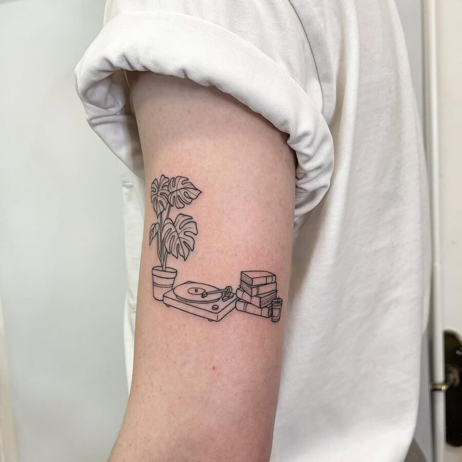 Charming minimalism in record player tattoo Tattoo Design