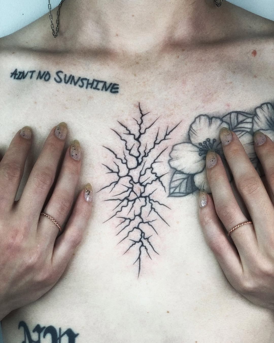 Intricate roots tattoo exhibiting natural beauty Tattoo Design