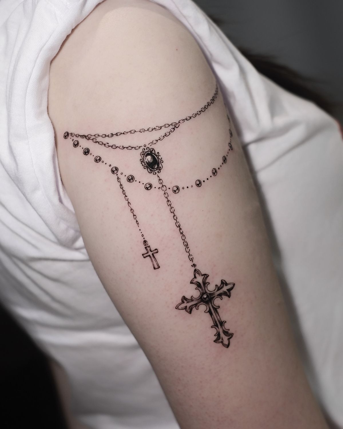 Gothic Rosary Shoulder Tattoo Tattoo Design