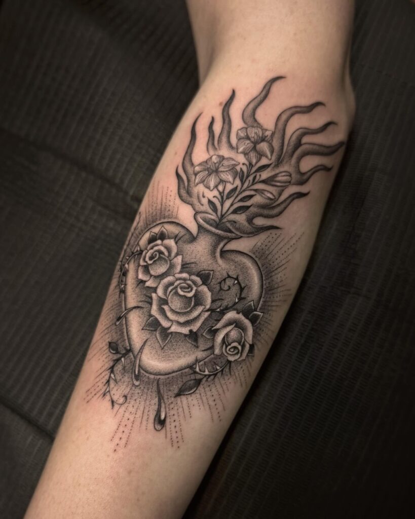 Sacred Heart Tattoo Ideas for Women Tattoo Design