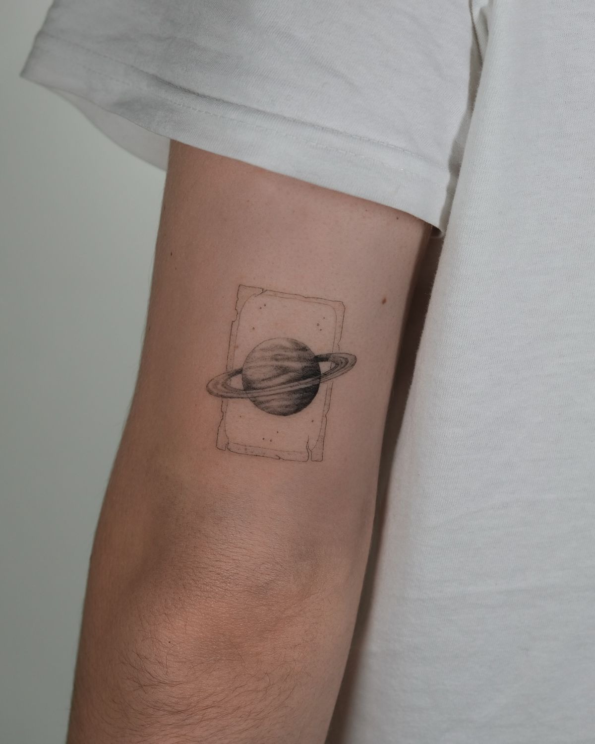 Polaroid Frame Saturn Design Tattoo Design