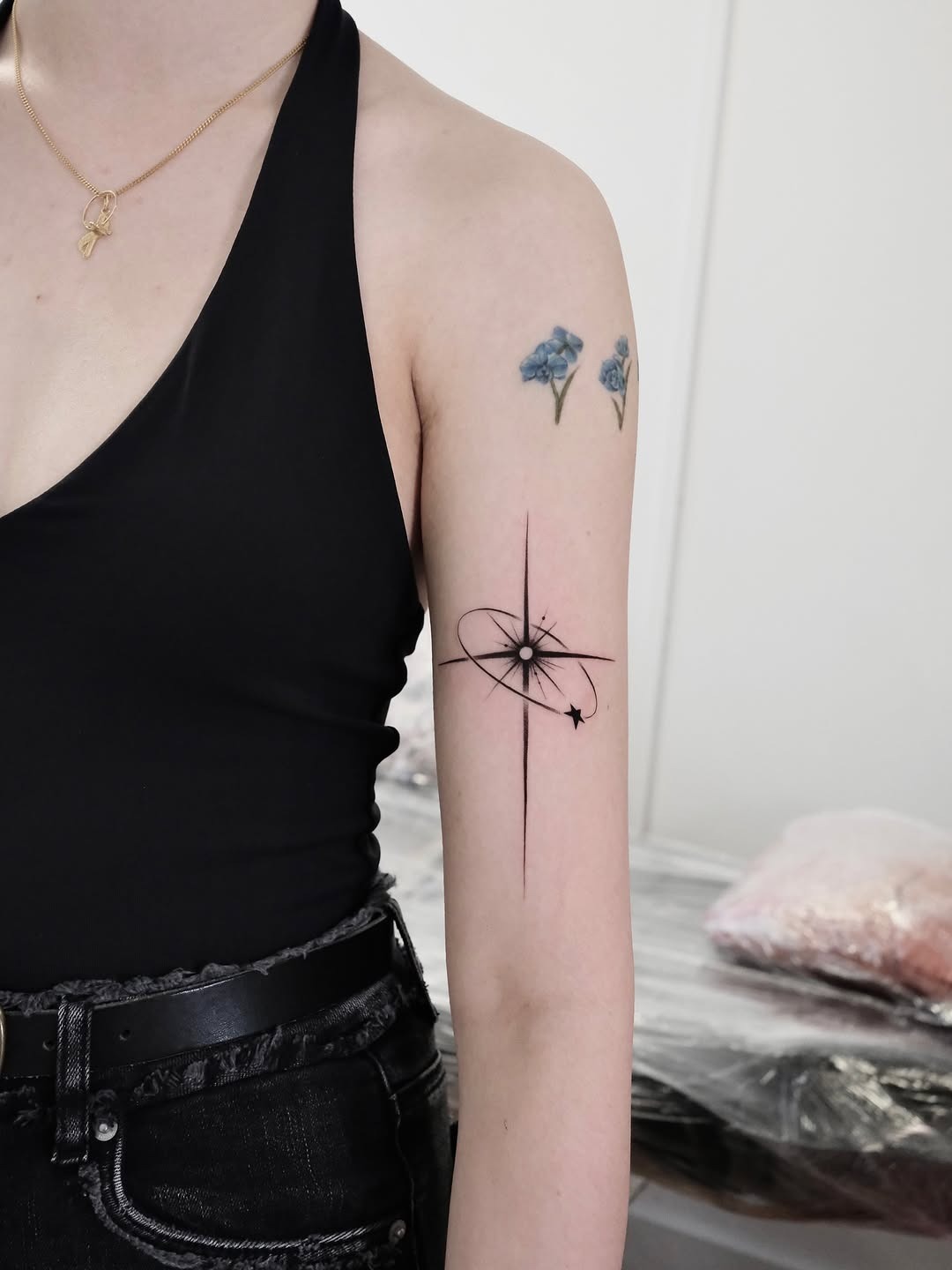 Elegant shooting star tattoos with bold details Tattoo Design