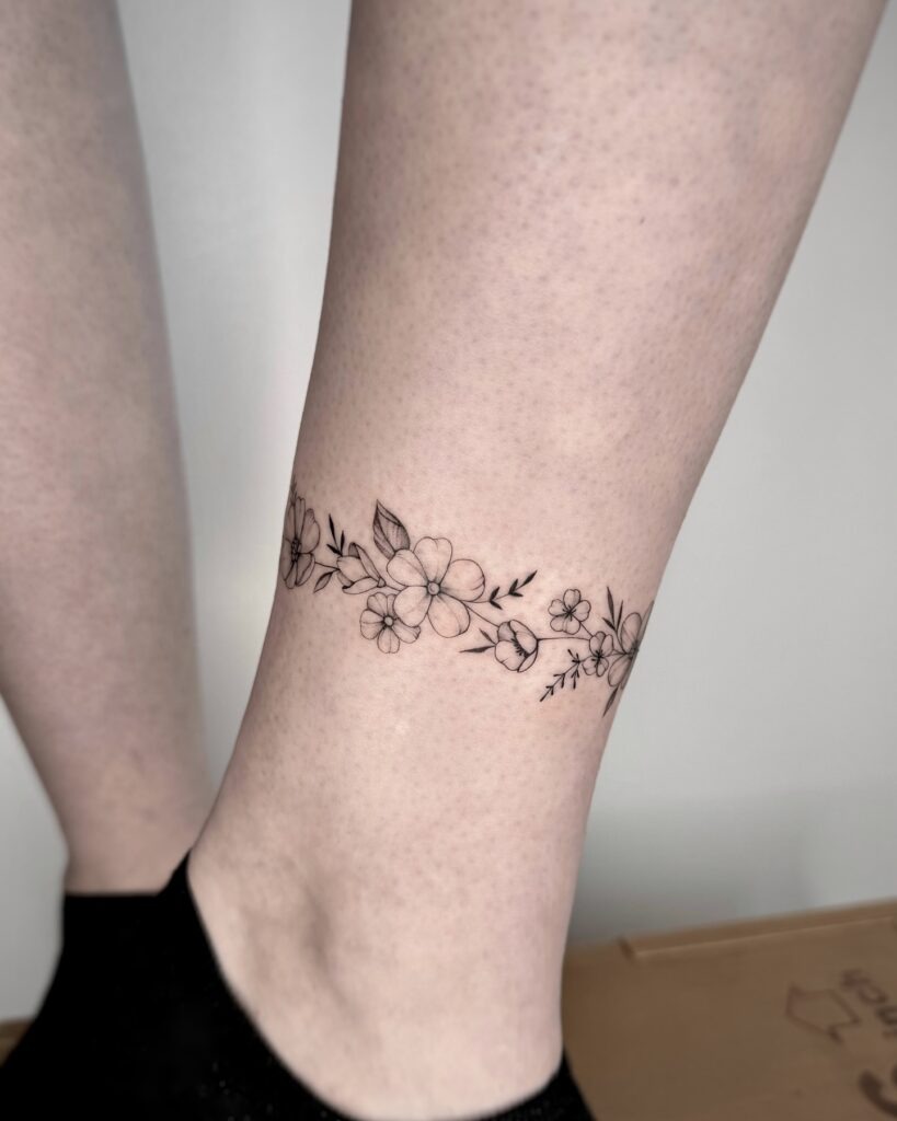 Soft Wildflower Band Anklet Tattoo Tattoo Design