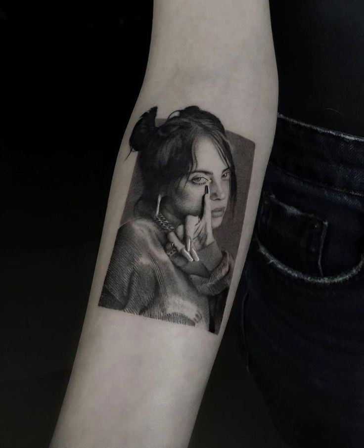 Shadowed Silhouette of a Modern Icon Tattoo Design