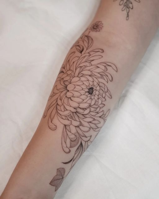 Detailed Forearm Flow Tattoo Tattoo Design