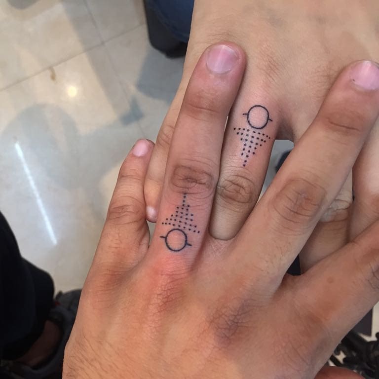Geometric Finger Couple Tattoos Tattoo Design