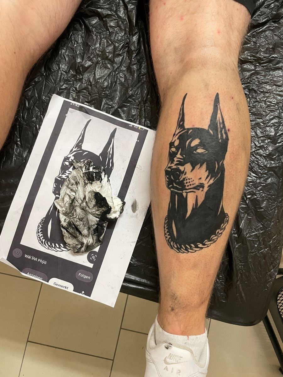 Bold Chain Silhouette Tattoo Design