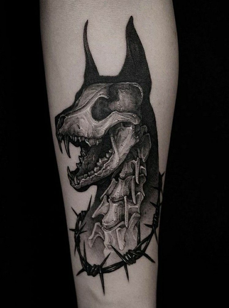 Bone King: Skull and Thorns Tattoo Design