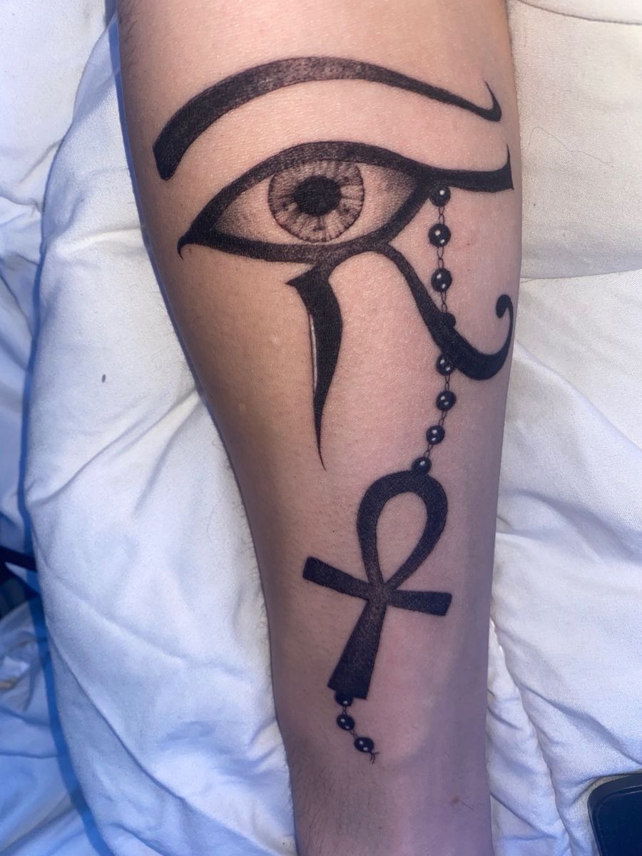 Horus Eye with Ankh Bead Chain Tattoo Tattoo Design