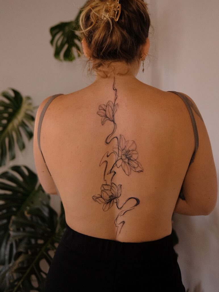 Flowing Floral Spine Tattoo Tattoo Design
